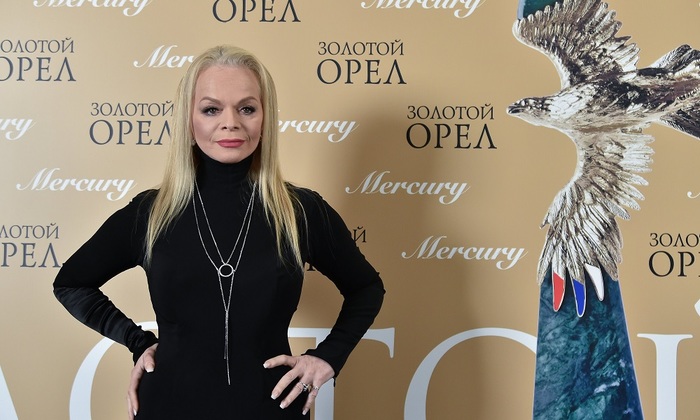 Долина опять угодила в квартирный скандал - фото