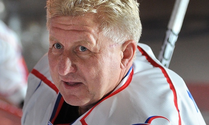 Монстрам НХЛ он оказался не по зубам - фото