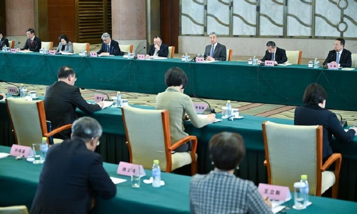 В Пекине обсудили развитие идей Си Цзиньпина в сфере дипломатии В Пекине обсудили развитие идей Си Цзиньпина в сфере дипломатии