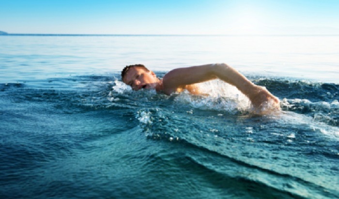 В китайском Дуннине завершилось седьмое китайско-российское соревнование по зимнему плаванию - фото