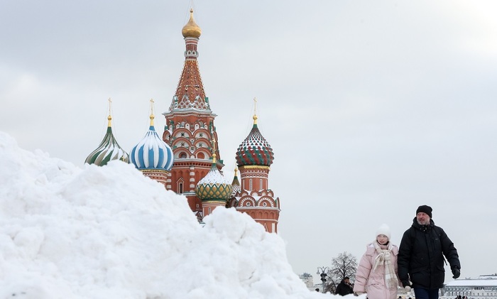 Топ-5 самых аномальных зим в столице - фото