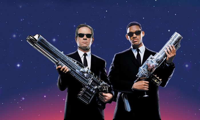 Откуда пришли «люди в черном» - фото