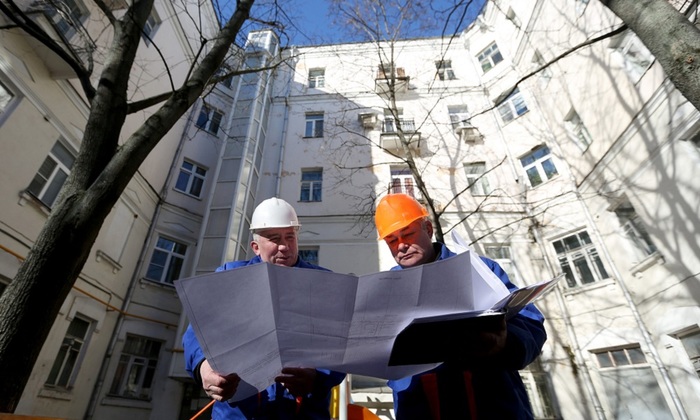 Нам предлагают застраховать подвалы и чердаки - фото