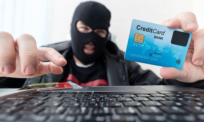 Эксперты рассказали, как мошенники используют новые правила Центробанка - фото