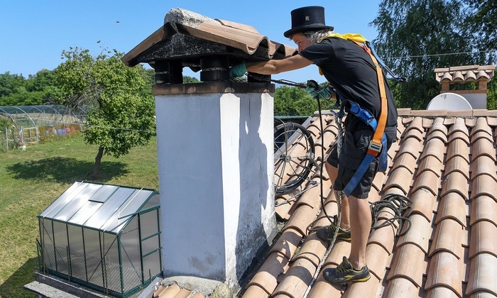 Англия: время чистить трубы - фото