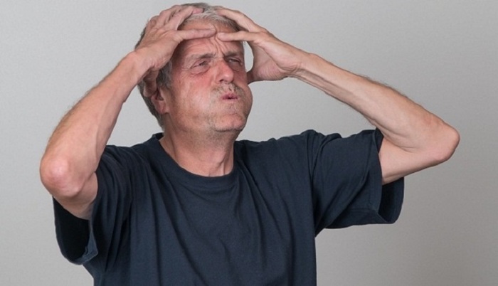 Врач предупредил о возможном росте приступов мигрени из-за перепадов атмосферного давления - фото