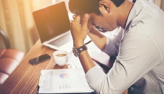 В Малайзии появился «дом престарелых» для молодых людей с выгоранием - фото