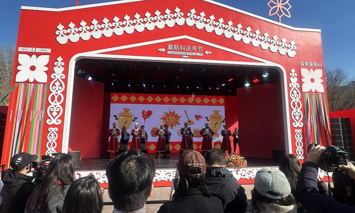 В Пекине проходит фестиваль «Московская Масленица» - фото