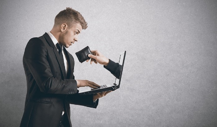 Перед 8 Марта активизируются фейковые цветочные магазины - фото