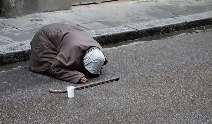 Голикова заявила о снижении уровня бедности в России - фото