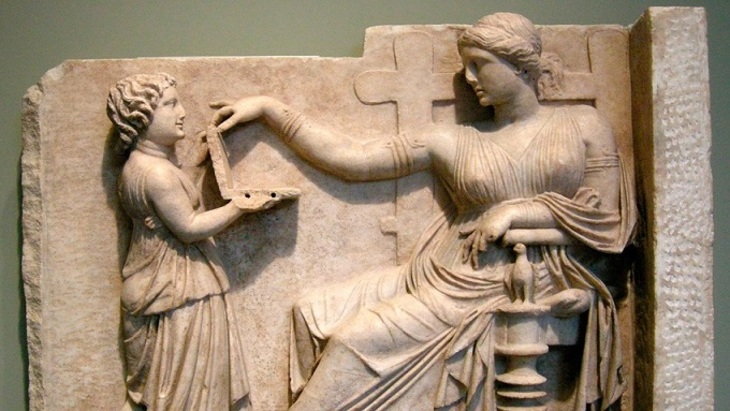 Загадка: древнегреческие жрецы пользовались ноутбуками? - фото