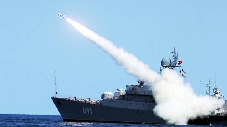 Российская ракета «Оникс» против американского флота - фото