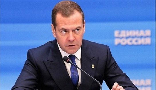 Медведев призвал распространить интеллектуальное пиратство «на всё»