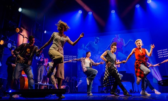 Стив Джобс ожил на подмостках театра «У Никитских ворот» - фото