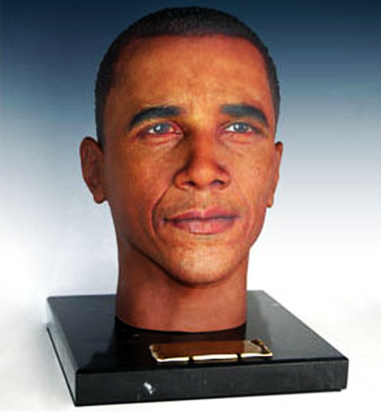 Голова Обамы послужила моделью для изготовления урны для праха